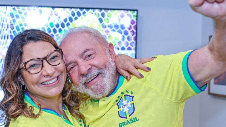Lula parabeniza Brasil pela vitória contra Sérvia: 'Rumo ao hexa'