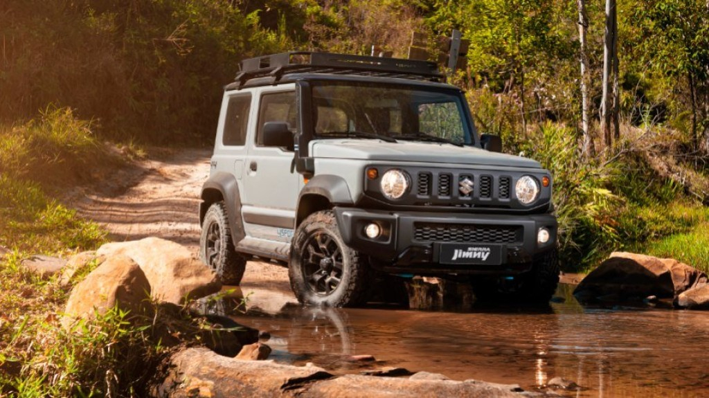 Suzuki Jimny Sierra ganha nova série especial 4Sport no Brasil