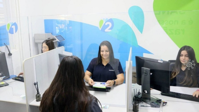 Inadimplência atinge 6,1 milhões de empresas em abril, revela Serasa