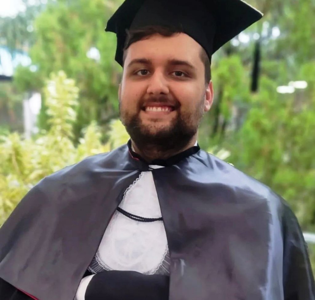 Referência contra leucemia, estudante de Marília inspira em carreira no Direito