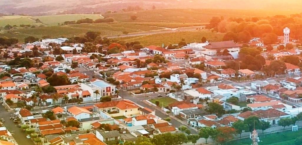 Vera Cruz muda empresa e coleta de lixo após descarte irregular em Marília