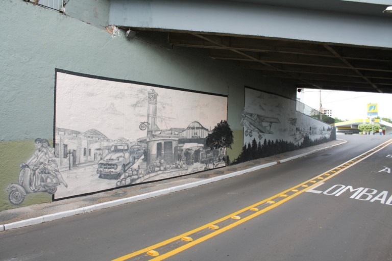 Prefeitura interdita viaduto da rua Bahia nesta quinta para limpeza