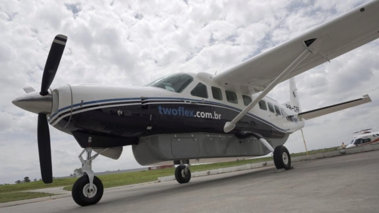 Azul marca retomada de voos diários em Marília; avião para nove passageiros
