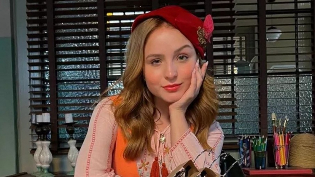 Larissa Manoela comenta expectativas para 2ª fase de ‘Além da Ilusão’ Larissa Manoela comenta expectativas para 2ª fase de ‘Além da Ilusão’