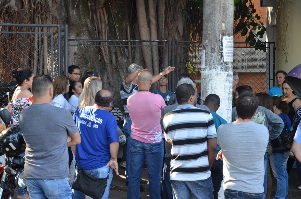 Greve da Famema ganha apoio de estudantes e servidores; passeata nesta quinta