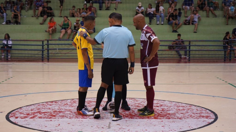Campeonato de Futsal em Pompeia começa com 21 equipes da região