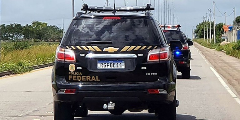 © Polícia