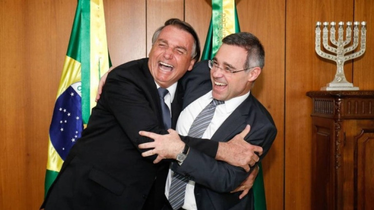 Fala transfóbica: André Mendonça será relator de ação contra Nikolas