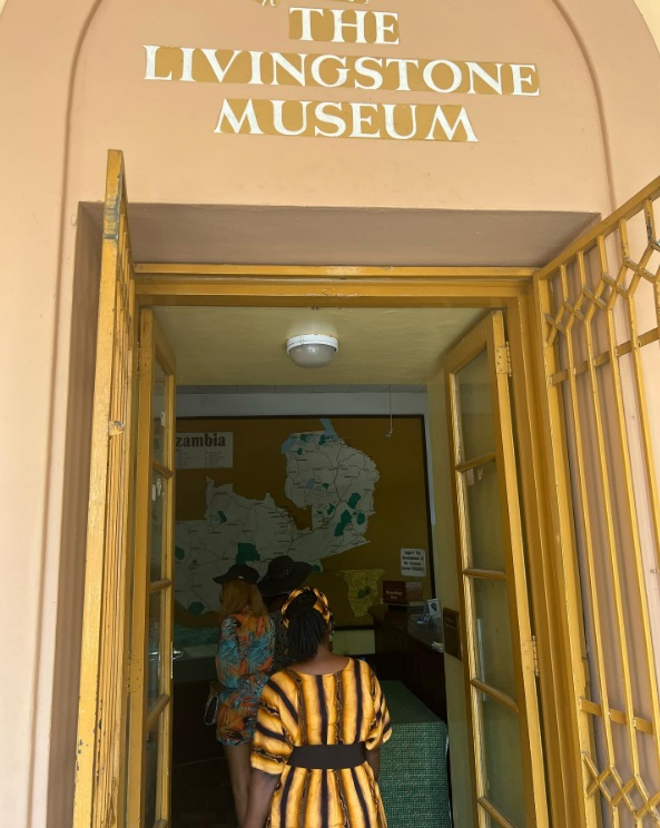 Entrada do Livingstone Museum, na Zâmbia. Foto: Reprodução/Instagram 25.08.2023