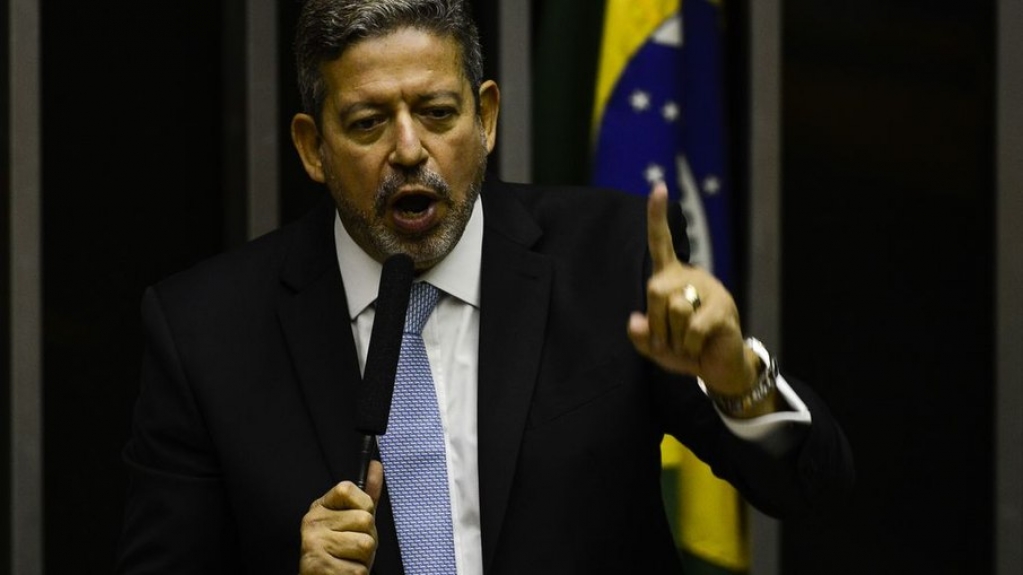 Câmara quer que Aneel evite aumento na conta de luz em ano eleitoral Câmara quer que Aneel evite aumento na conta de luz em ano eleitoral