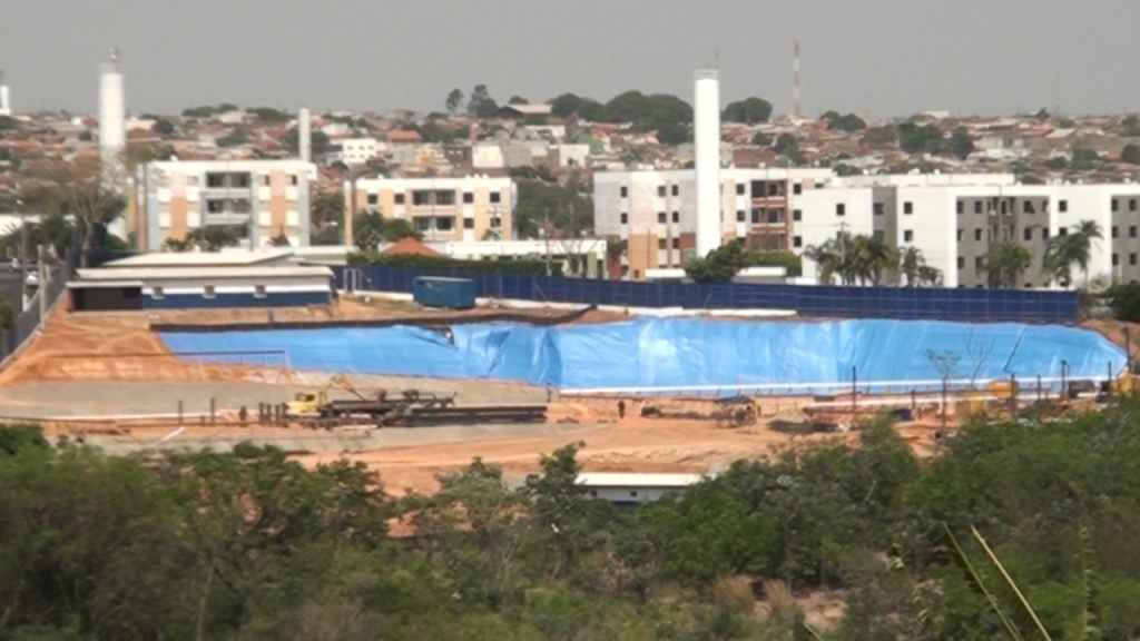 Azul – Obra no Sesc cria novo cenário em ponto turístico de Marília