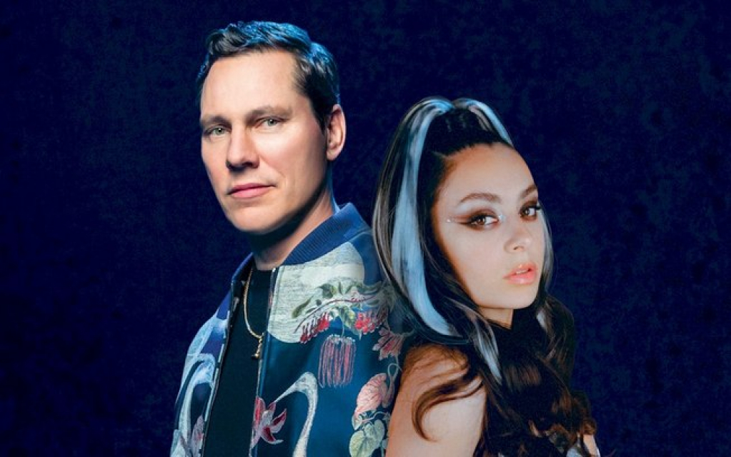 DJ Tiësto e Charli XCX unem suas forças em "Hot In It"