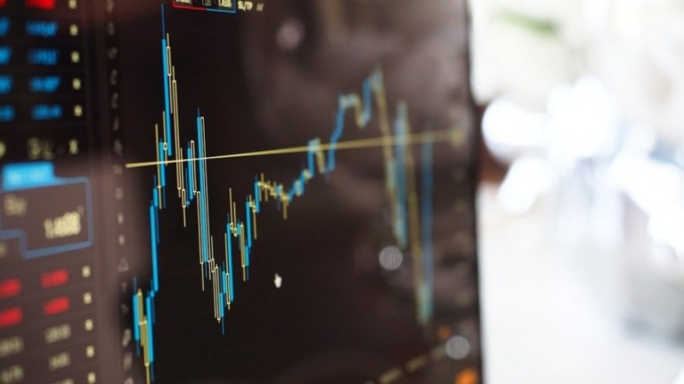 Inflação global e juros americanos na mira derrubam Bolsa nesta terça
