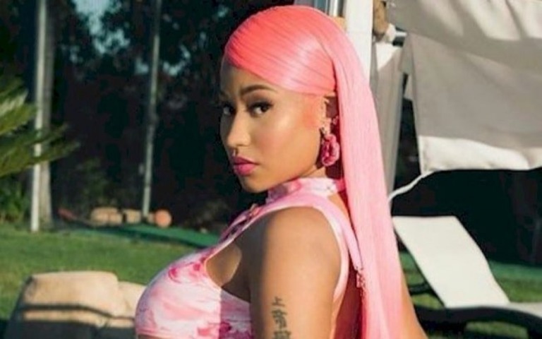 Nicki Minaj diz que "sempre vai continuar lançando música"