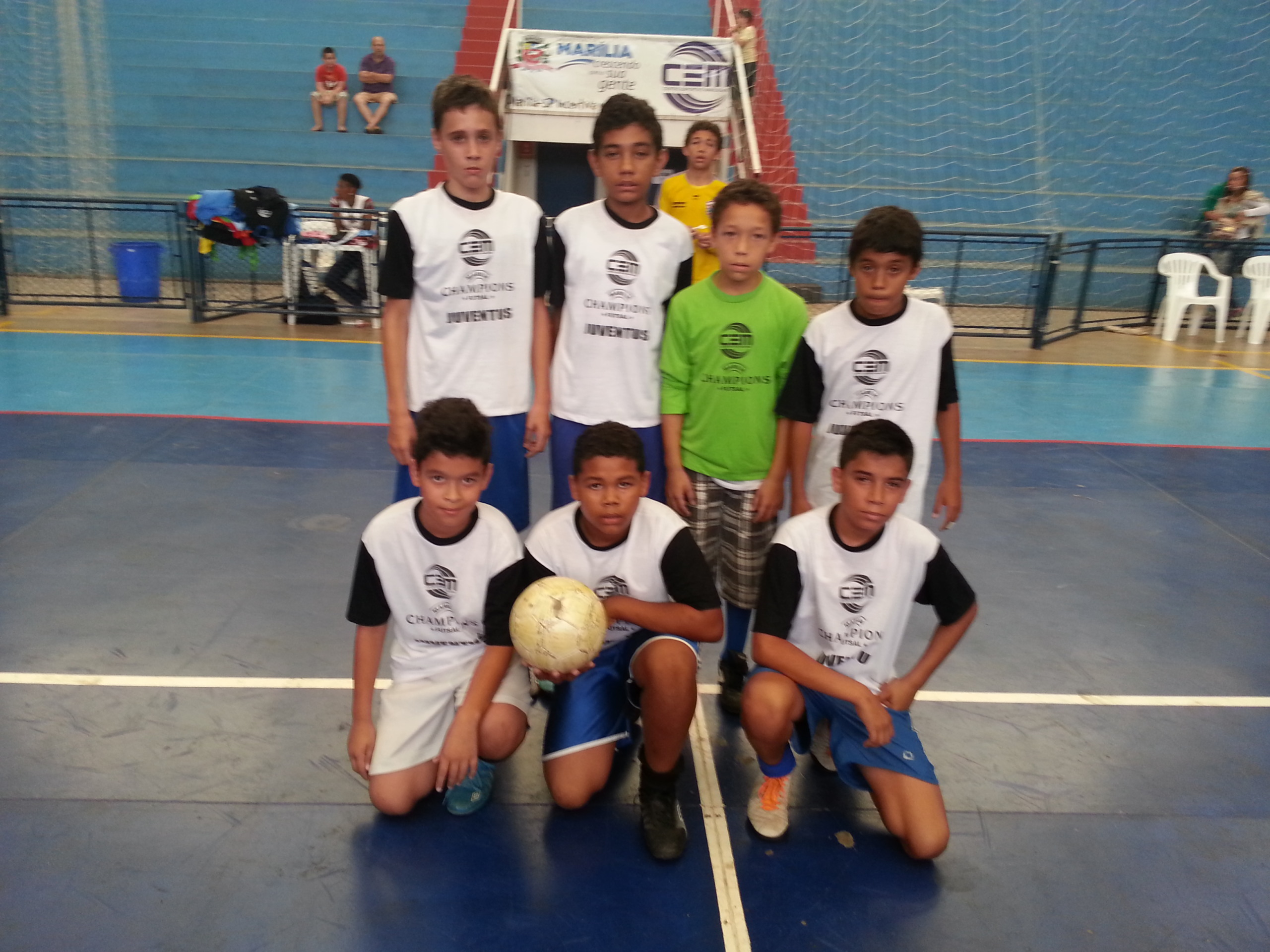 Futsal faz final nesta sexta; vôlei também