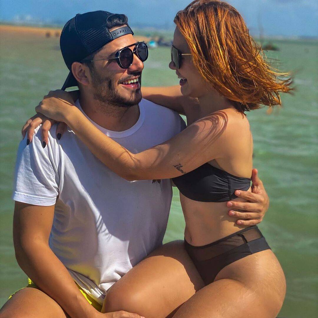 Mirela Janis e Yugnir Ângelo. Foto: Instagram