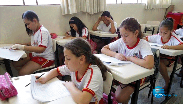 Educação faz prova de avaliação para 1.700 alunos