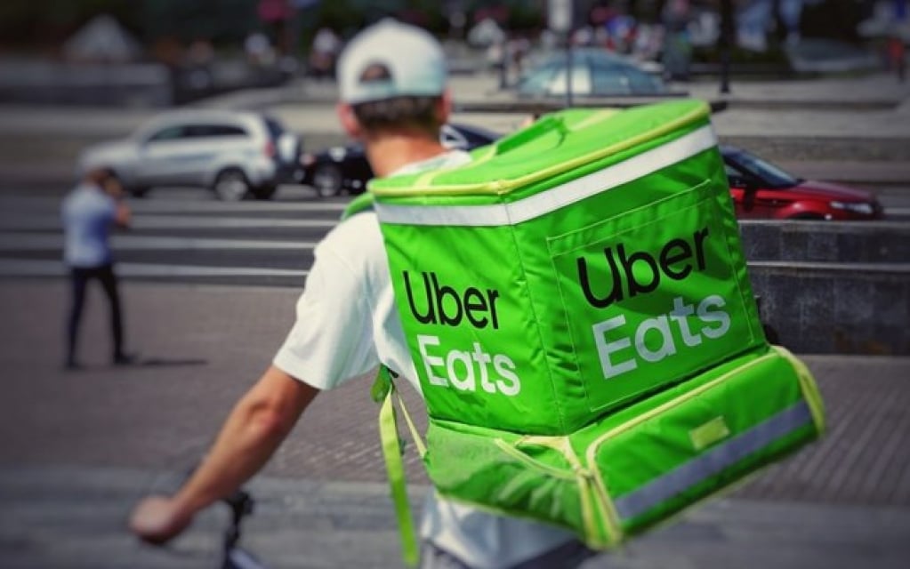 Autônomos de iFood e Uber têm direitos mínimos, diz presidente do TST