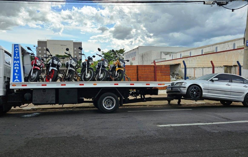 Operação de trânsito recolhe motos e aplica 31 multas em Marília e região