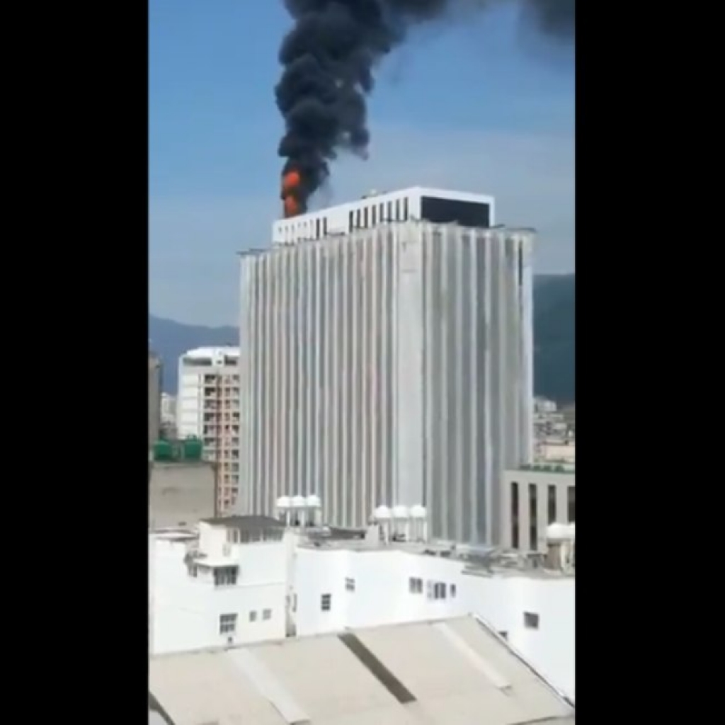 Incêndio atinge prédio da Dataprev em Botafogo, no Rio de Janeiro