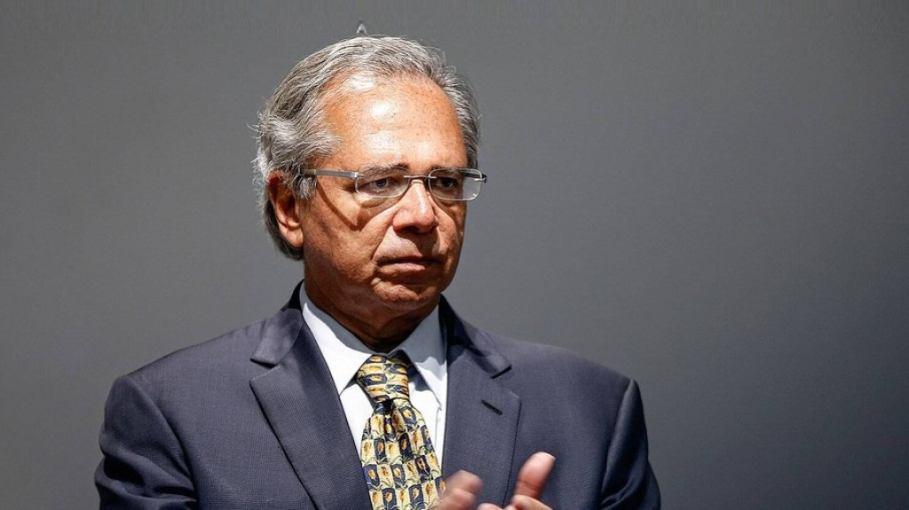 Guedes diz que salário mínimo e INSS crescerão com inflação