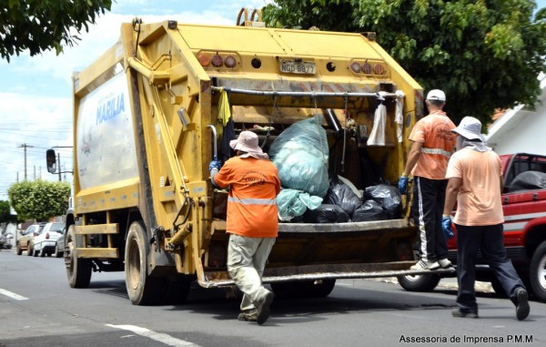 Nove bairros têm coleta de lixo na madrugada em Marília