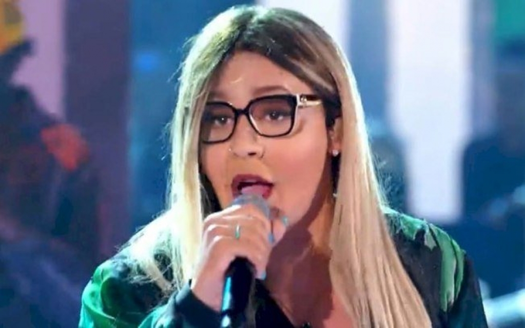 Gloria Groove homenageia Marília Mendonça no "Show dos Famosos" Gloria Groove homenageia Marília Mendonça no "Show dos Famosos"