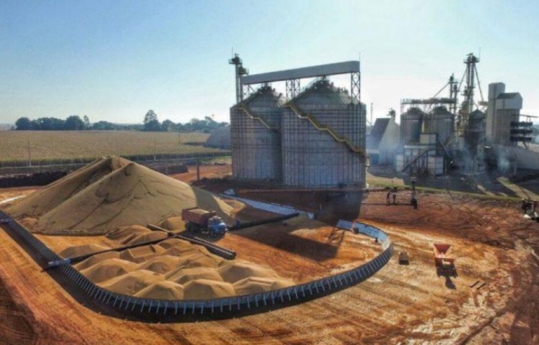 Governo busca solucionar déficit de armazenamento com novo Plano Safra 2023/24