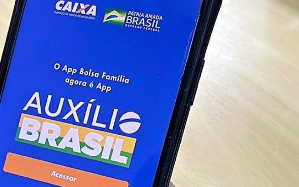 Como saber se o AuxÃlio Brasil foi aprovado usando o celular Como saber se o AuxÃlio Brasil foi aprovado usando o celular