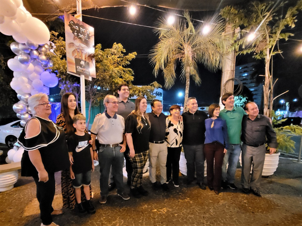 Alegria, saudade e reconhecimento; veja como foi homenagem a Paulinho do Chaplin