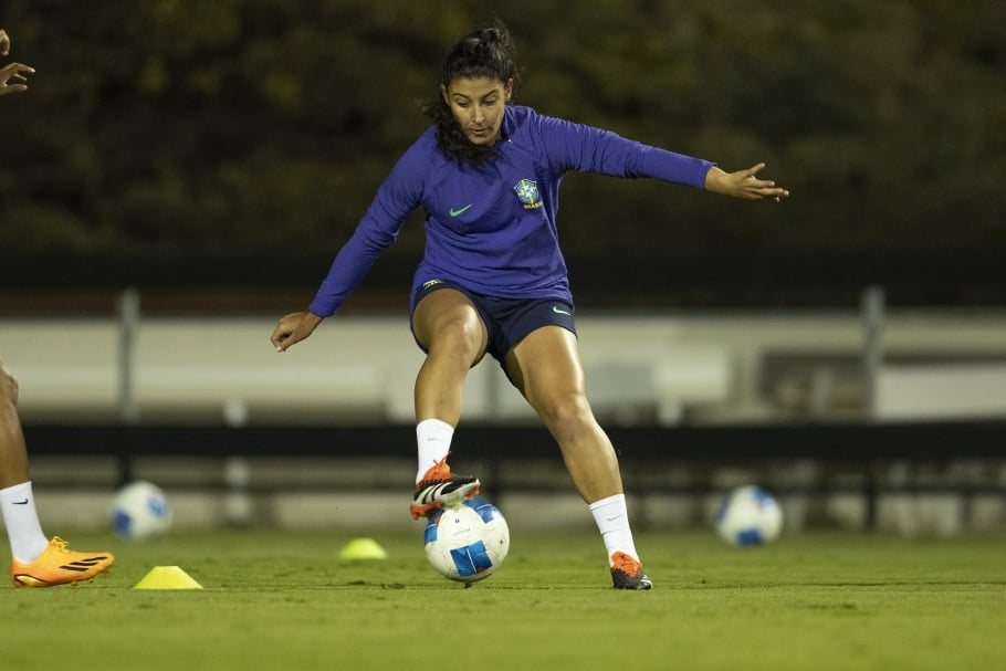 Duda Sampaio - Treino da Seleção Feminina