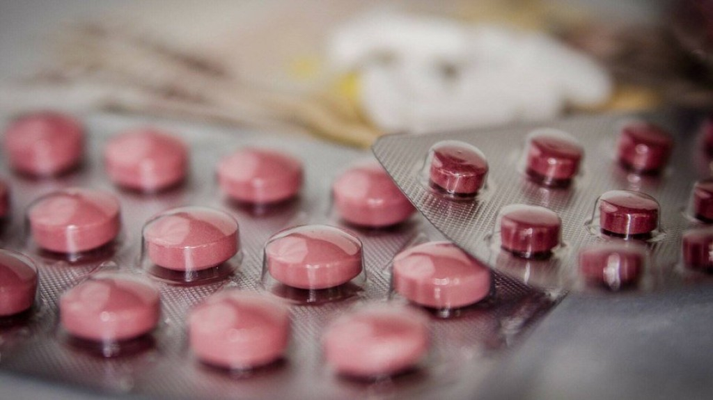 Uso prolongado de ibuprofeno e codeína pode levar a morte Uso prolongado de ibuprofeno e codeína pode levar a morte