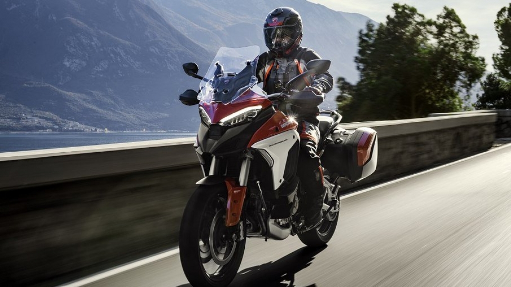 Com 10 anos no Brasil, Ducati lança Multistrada V4S por R$ 144,9 mil