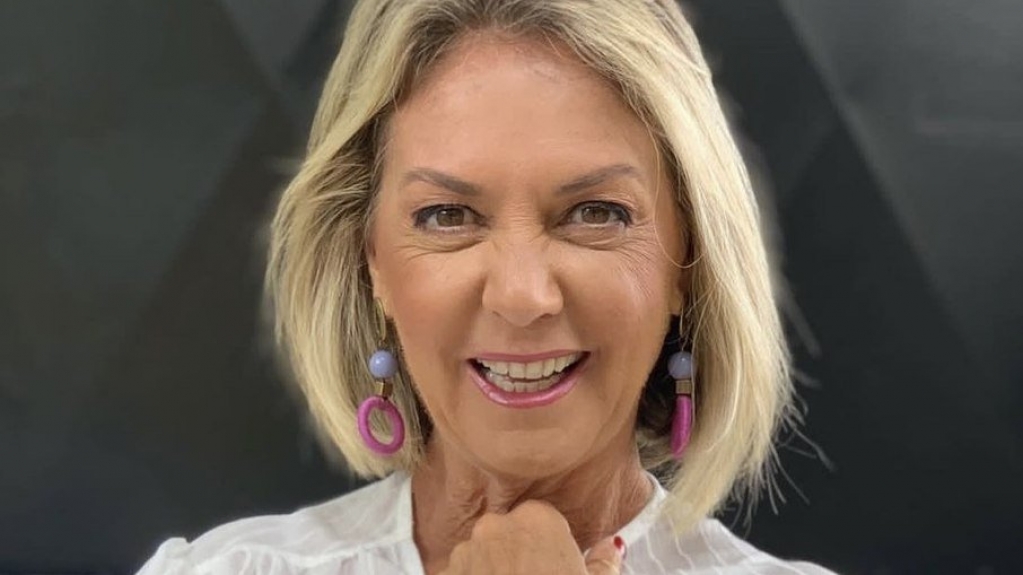 Vivi Romanelli participa da estreia do São Paulo de Prêmios, da Record