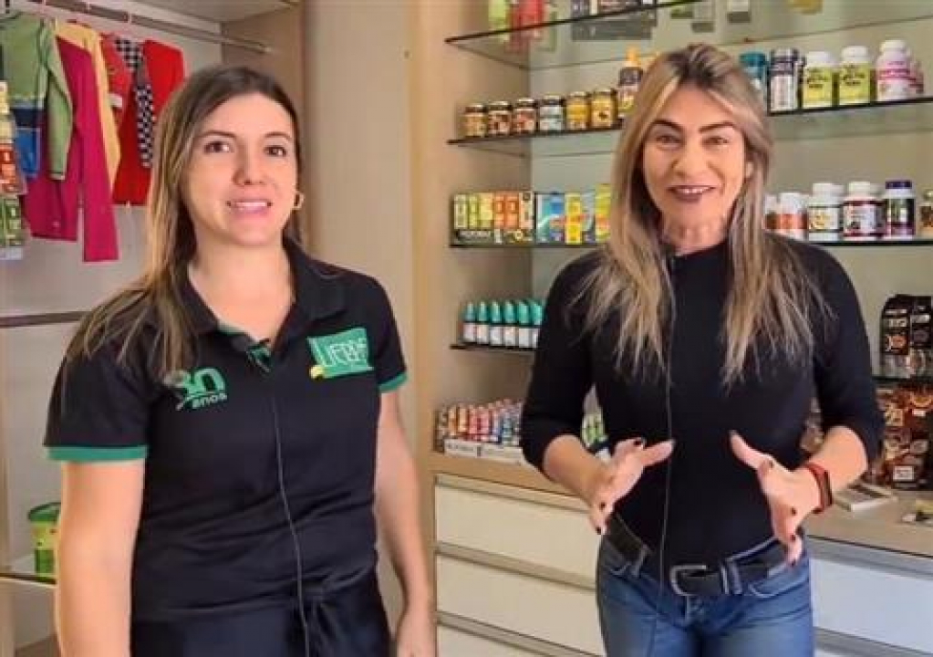 Larissa Tassi e Alê Custódio