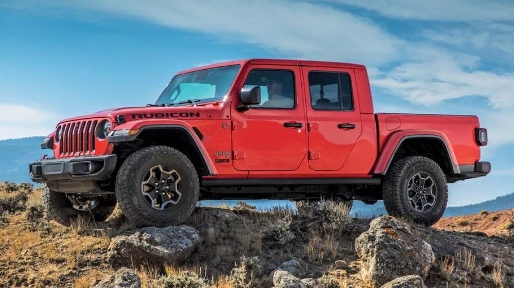 Jeep lança picape Gladiator em versão única Rubicon, com irreverência