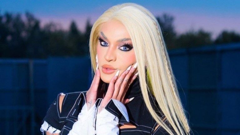 Pabllo Vittar tem mini documentário exibido no Coachella