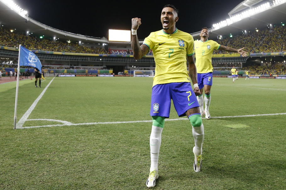 Seleção Brasileira goleou a Bolívia por 5 a 1 no Mangueirão, em Belém