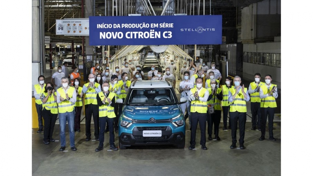 Citroën começa a fabricar novo C3 em Porto Real (RJ)