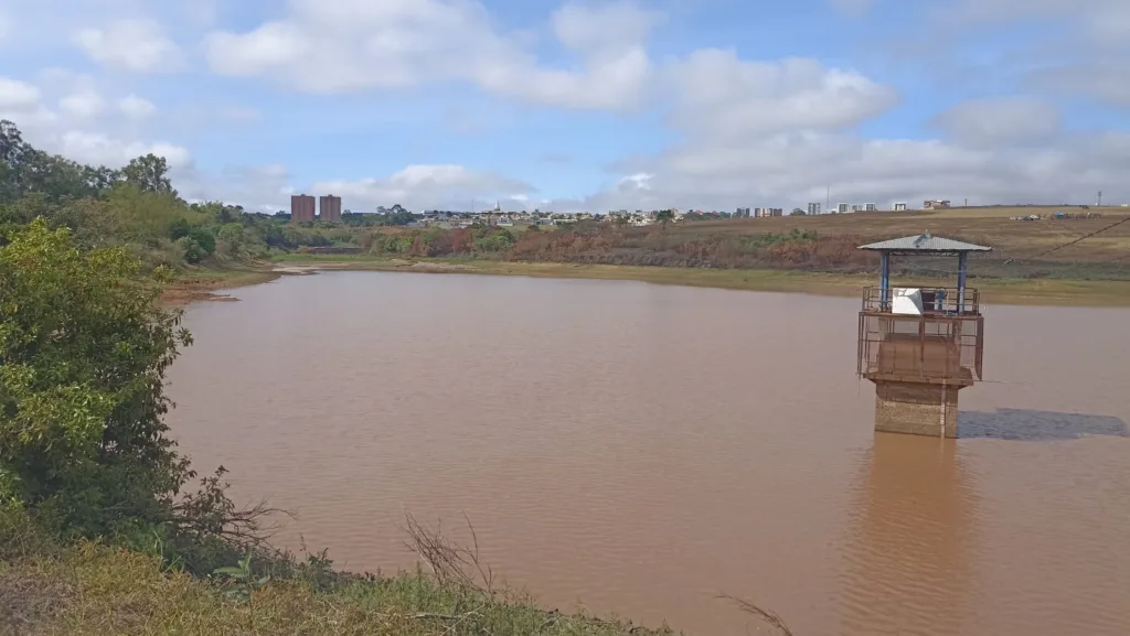 Represa Cascata tem níveis críticos em Marília