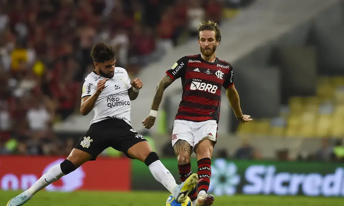 Flamengo e Corinthians prometem jogo cheio de emoção no RJ