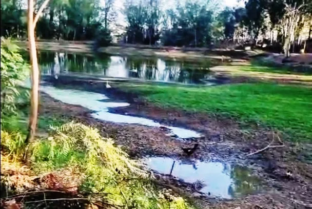 Lago Aquarius quase seco na zona norte