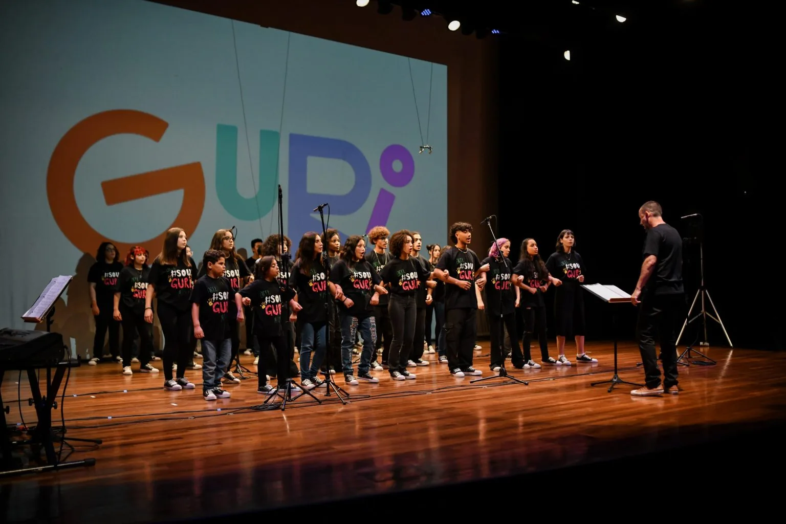 Curso de canto coral do Guri em Botucatu