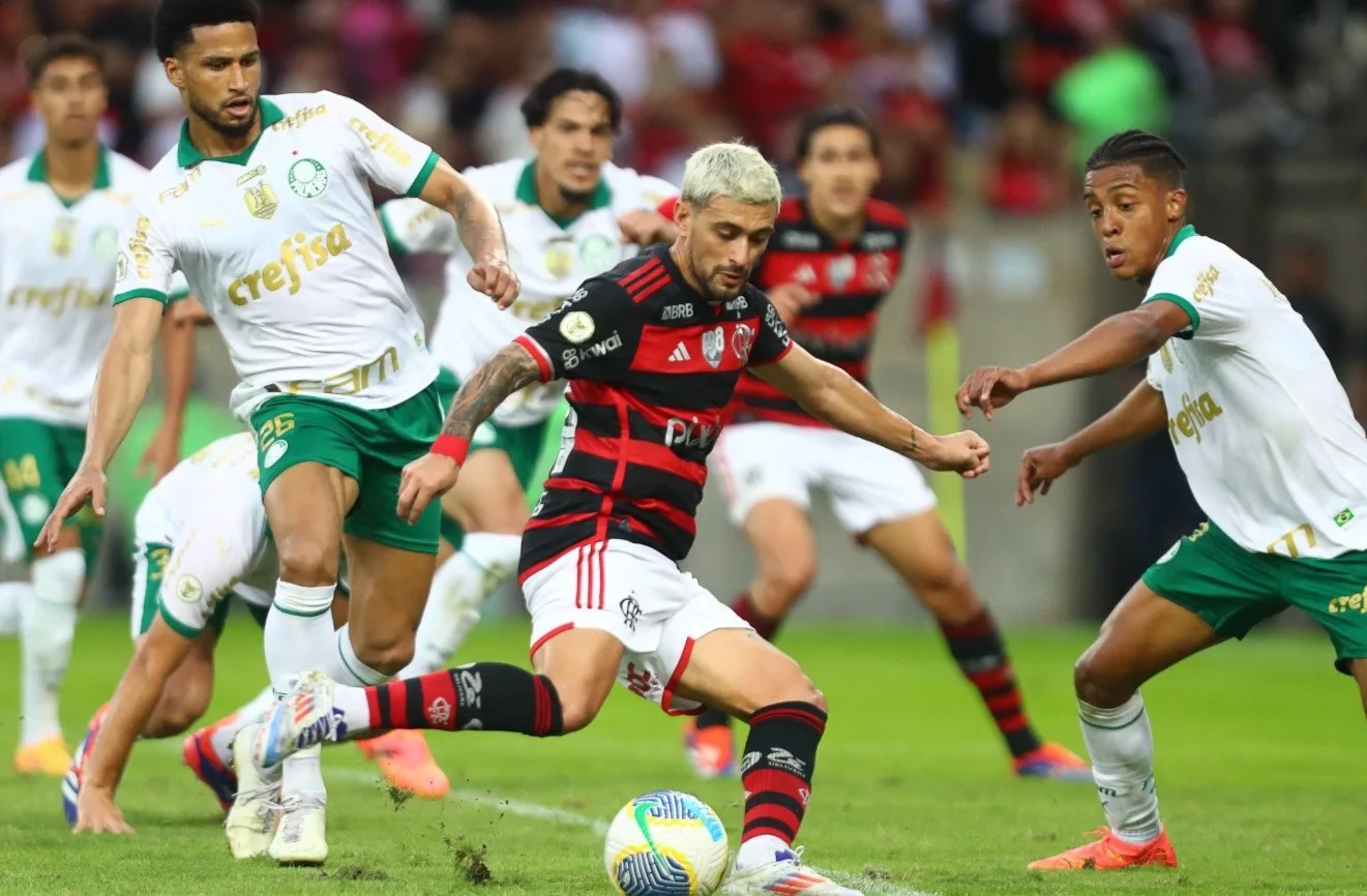 Flamengo e Palmeiras fazem um dos jogos de hoje, veja horários