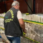 Fiscais apreendem 10 mil kg de arroz em supermercado de cidade paulista