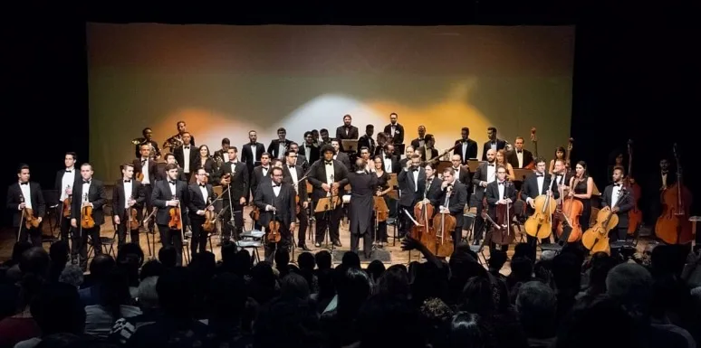 orquestra Filarmônica de Marília faz concerto neste sábado