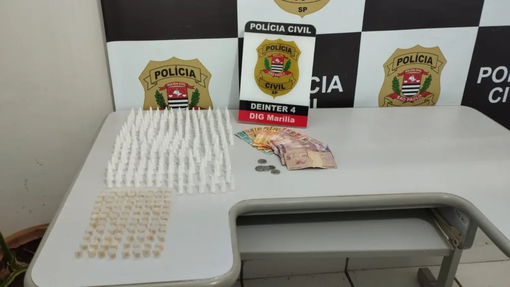 Polícia Civil prende três e apreende drogas em Marília