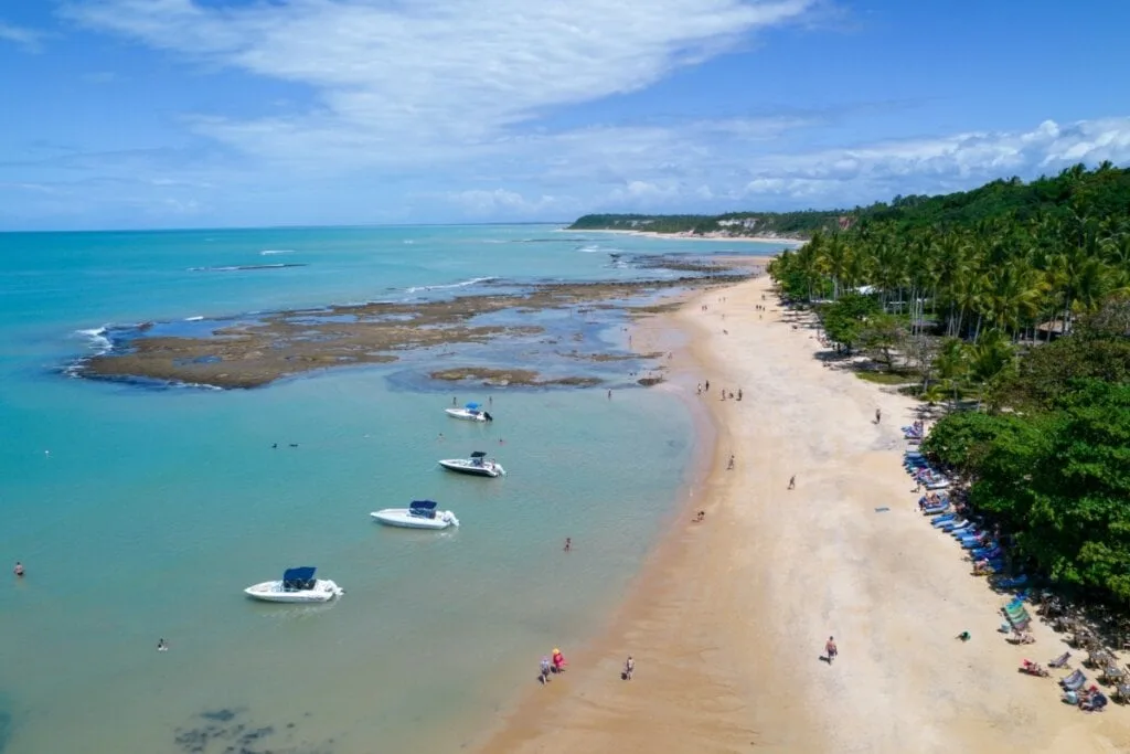 4 praias deslumbrantes para conhecer em Porto Seguro