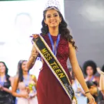 Estudante de 12 anos em Marília prevê 2025 agitado após títulos de Miss