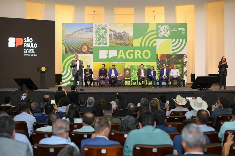 Estado anuncia pacote agro e prêmios para Garça e Campos Novos